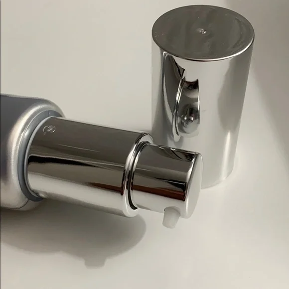 Kate Somerville RetAsphere 2 in 1 Retinol Night Cream - Picture 4 of 9